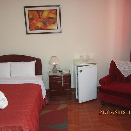 Plaza Trujillo Hotel Esterno foto