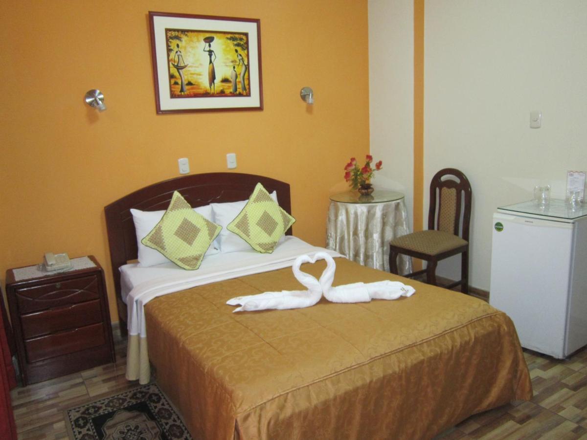 Plaza Trujillo Hotel Esterno foto